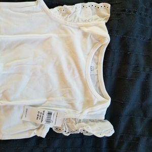 Baby gap ruffle eyelet sleeved onesie. 18-24 month
